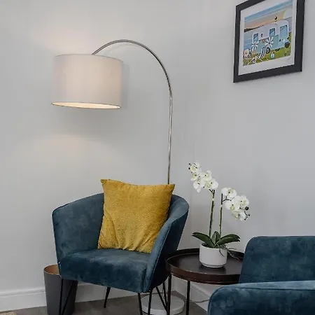 Apartment Finest Retreats - 13 Belle House - 1 *