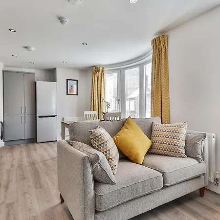 Apartment Finest Retreats - 13 Belle House - 1