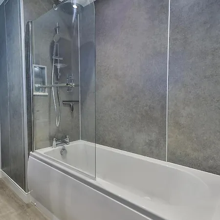 Finest Retreats - 13 Belle House - 1 Filey