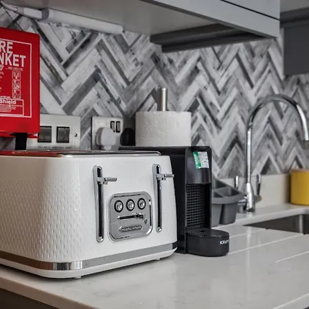 Apartment Finest Retreats - 13 Belle House - 1