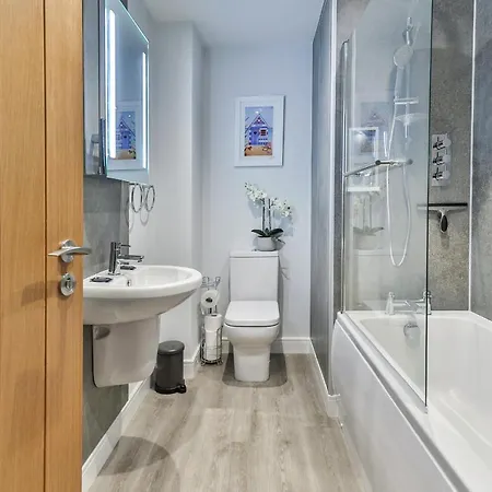 Finest Retreats - 13 Belle House - 1 Filey